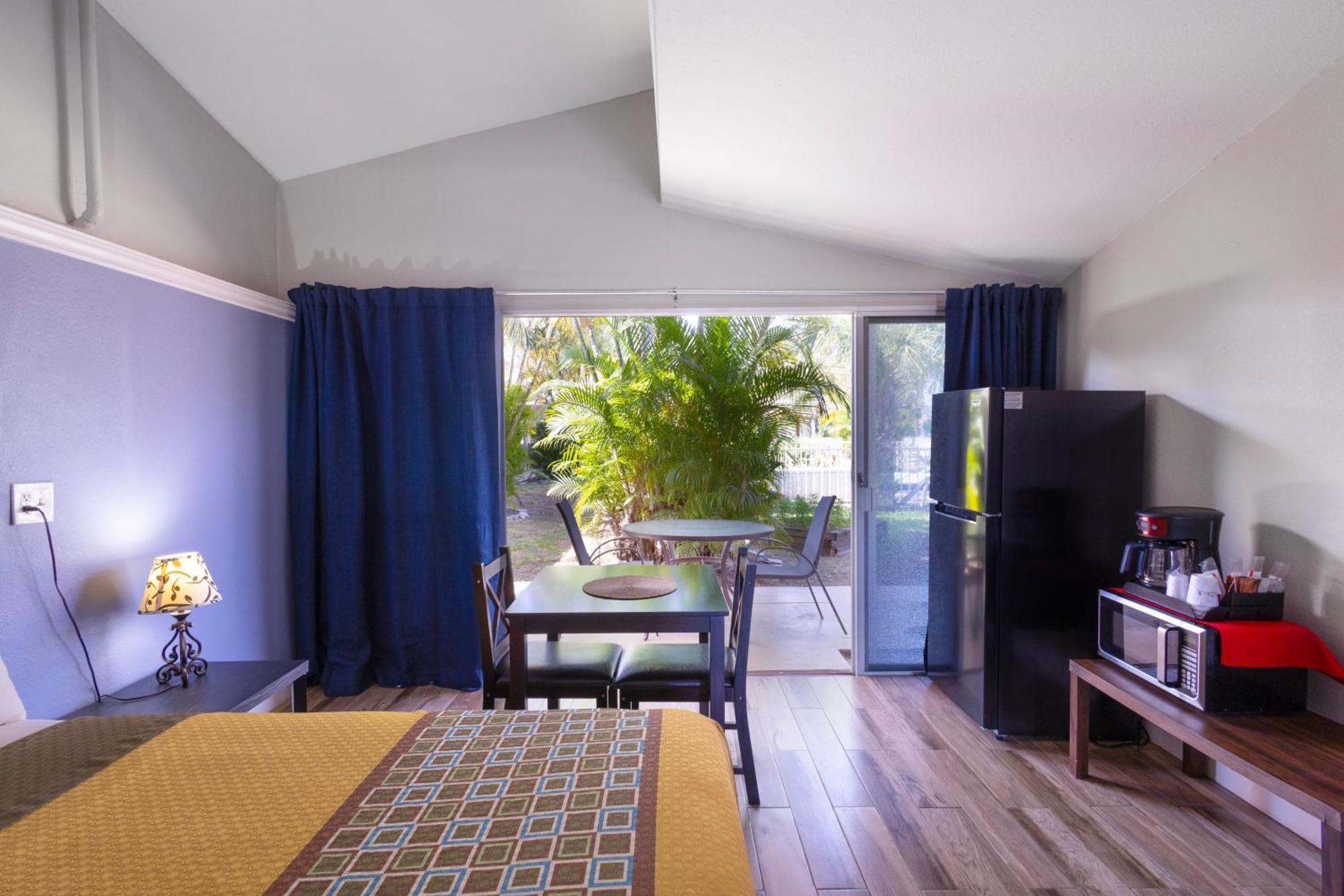 Warm Mineral Springs Motel 北港 外观 照片