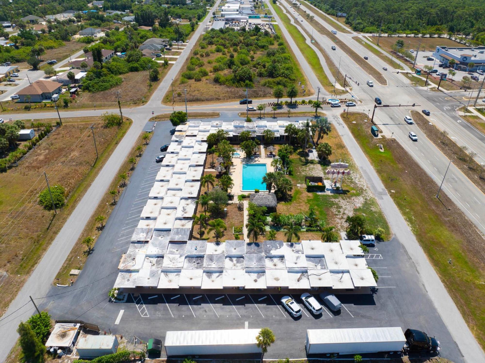 Warm Mineral Springs Motel 北港 外观 照片