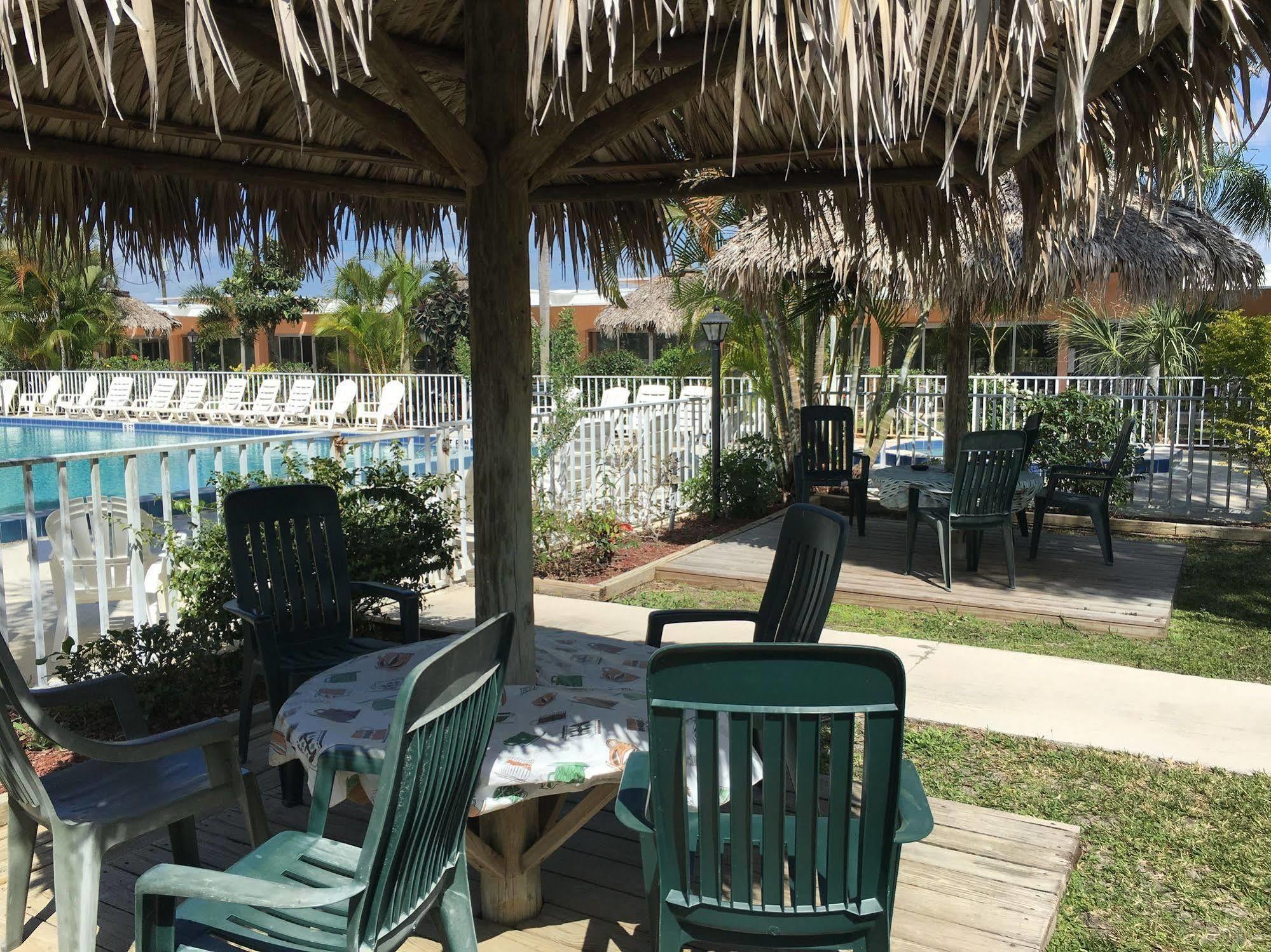 Warm Mineral Springs Motel 北港 外观 照片
